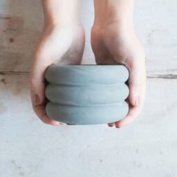 Handmade Round Concrete Plant Pot Modern Home Decor - thumbnail 3