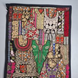 Large Indian Wall Tapestry 100x150cm - thumbnail 3
