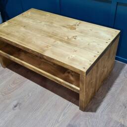 The Avon Hand Crafted Wooden Chunky Rustic Coffee Table. Please Read Below - thumbnail 3