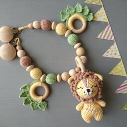 Crochet Lion Stroller Chain, Wooden Beads, Natural Baby Toy - thumbnail 2