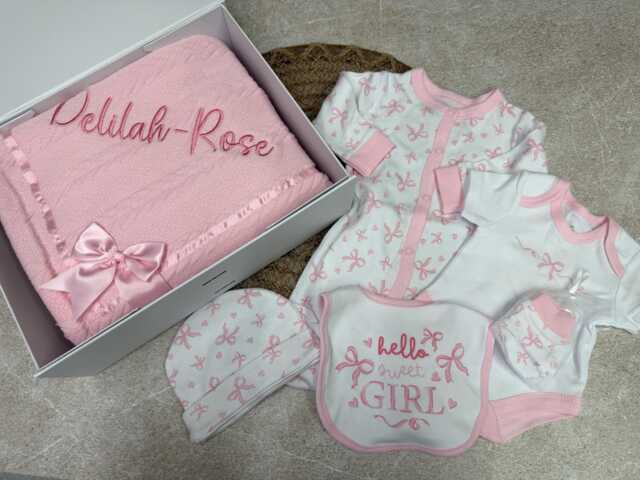 Baby Girl Gift Set - 5 Piece Bow Outfit - Personalised Or Plain Blanket Girl Gift Set - image 1