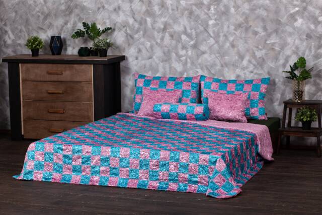 Luxury Faux Fur Bed Set Aquamarine & Quartz Patchwork - image 1
