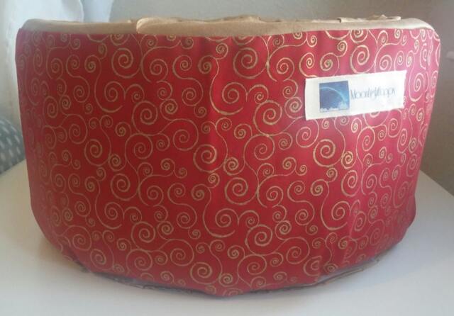 Christmas Cat Bed, House, Dog Modern, Pet Bed, Red, Gold, Squiggle Pattern - image 1