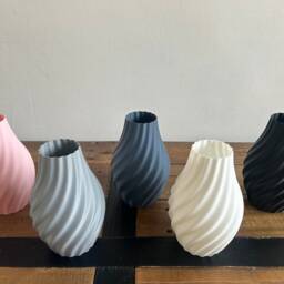 Swirl Vase, Ornamental Flower Decorative Minimalist, Room Decor, 3D Printed Double Walled Vase - thumbnail 2