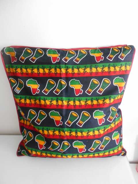 Wax Cushion Cover - image 1