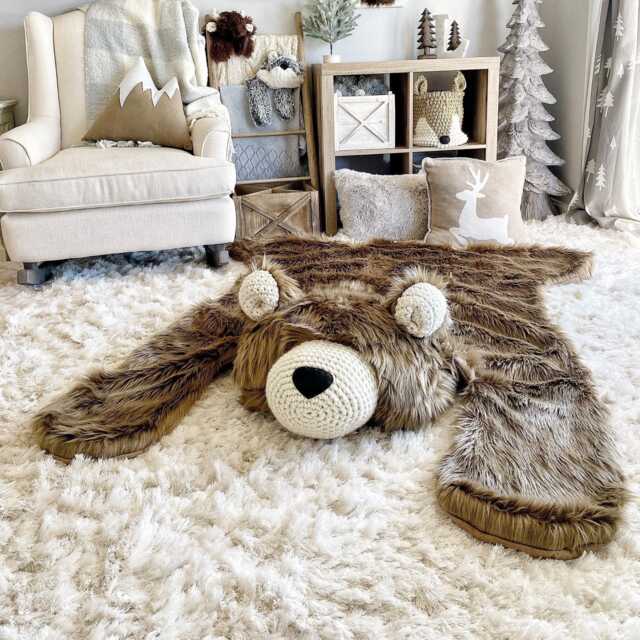 Extra Large Brown Grizzly Bear Rug in Faux Fur For Nursery - image 1