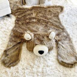 Extra Large Brown Grizzly Bear Rug in Faux Fur For Nursery - thumbnail 2