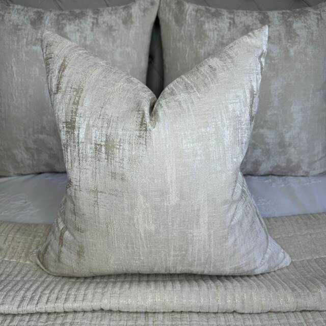 Champagne Cushion Cover, Champagne Textured Pillow Luxury Cover For Sofa Or Bed, Designer Throw Laura Ashley - image 1
