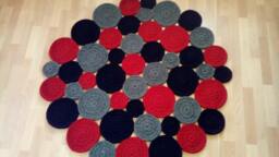 Handmade Wool Round Rug Modern Colorful Design - thumbnail 1