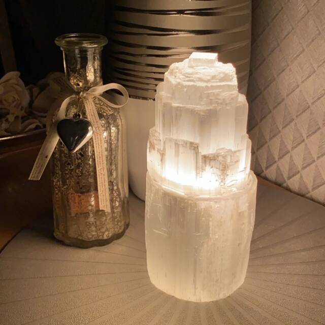 Selenite Tower Lamp Natural Crystals Spiritual Home Decoration Night Light Table For Sale Satin Spar Crystal Lighting Decor Shop
