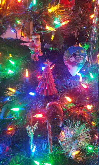 Christmas Tree Ornament - Geometric, Metallic, & Light-Weight For Flimsy Branches - image 1