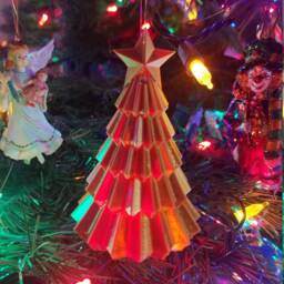 Christmas Tree Ornament - Geometric, Metallic, & Light-Weight For Flimsy Branches - thumbnail 2