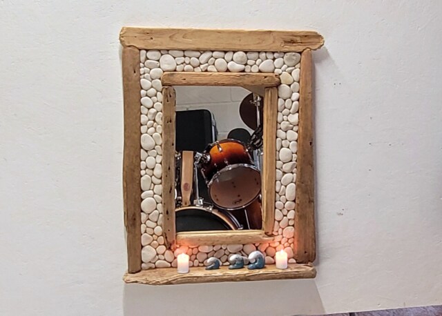 Made To Order Dorset Driftwood & White Beach Pebble Mirror 86 X 71 cm With Shelf Hand Made Shabby Chic - image 1