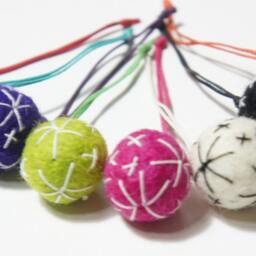 Traditional Christmas Tree Ornament, Scandanavian Felt Ball Pom Hanging, Wool Decor, Country Decor - thumbnail 2