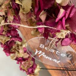 Personalized Dried Flower Wreath With Heart - Door Hydrangeas Wedding Gift Mother's Day Long-Lasting Decoration - thumbnail 2