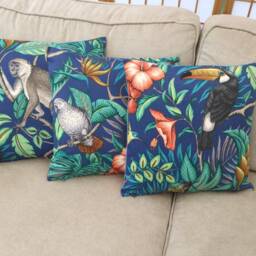 Handmade Rainforest Jungle Animals Marine Blue Botanical Throw Pillow Sham Cushion Cover - thumbnail 4