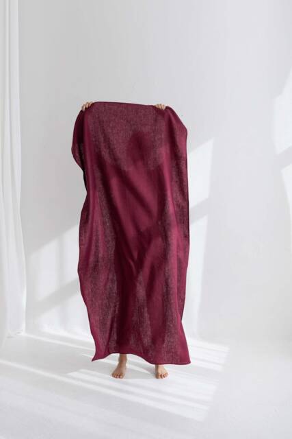Merlot Linen Beach Towel Large, Absorbent, Quick-Dry - image 1