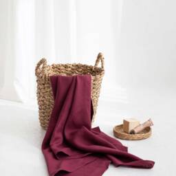 Merlot Linen Beach Towel Large, Absorbent, Quick-Dry - thumbnail 2
