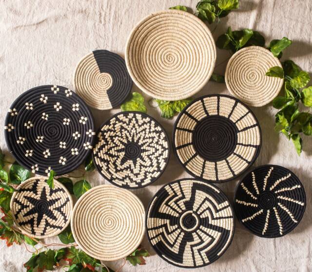 Black & Natural Sabai Grass Handwoven Baskets, Monochrome Plates, Set Of 4/6/8 10, Wall Art, African White Decor - image 1