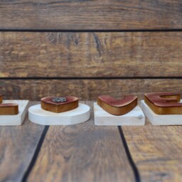 "Wooden Sign Love Great Decoration Purebred Dog in The Letter ""O" - thumbnail 2