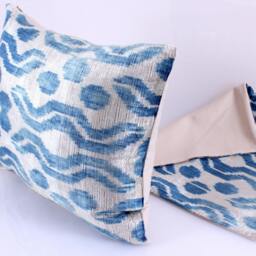 Ikat Velvet Pillow Cover, Handmade Cushion, Decorative Throw Pillow, Boho Cushion Turkish Home Decor - thumbnail 3