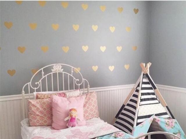 100 Gold Metallic Hearts Wall Stickers, Nursery Decals, Confetti, Vinyl, Car, Home Art Decor, Wallpaper, Wedding Christmas Gift - image 1