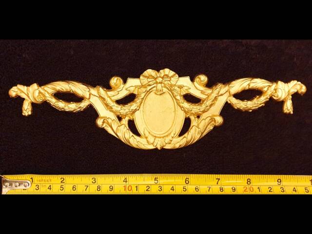 Gilt Or White French Style Decorative Wall Furniture Moulding Pediment Frame Plastic Decoration - image 1
