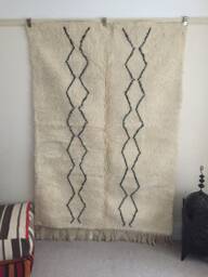 Beni Ourain Rug - Moroccan Handwoven Rug, Pure Wool, Ivory With Black Marks/150 X 215 cm 4.92 7.05 Ft Code 022 - thumbnail 1
