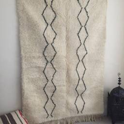 Beni Ourain Rug - Moroccan Handwoven Rug, Pure Wool, Ivory With Black Marks/150 X 215 cm 4.92 7.05 Ft Code 022 - thumbnail 3