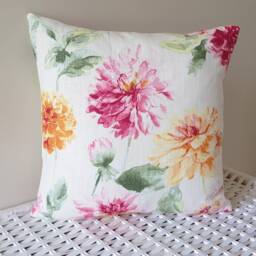 Laura Ashley Dahlia Floral Cushion, Backed With Off White Fabric, Handmade A Zip Fastening 16 - thumbnail 3