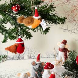 Festive Felt Robin Hanging Christmas Tree Decoration - Winter Twitcher Bird Nature Outdoors Gardener Animals Gift Red - thumbnail 2