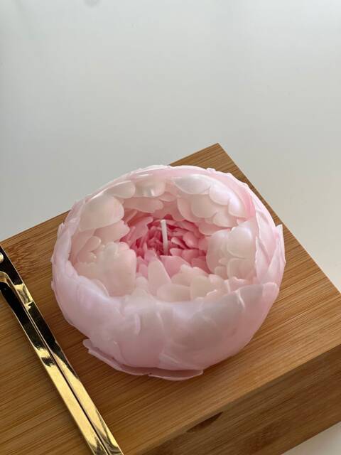 Handcrafted Beeswax Peony Candle - Scented Flower Gift - image 1