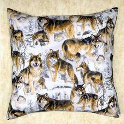 Great Winter Forest Scene With Packs Of Wolves ~ Cushion Cover Fits An 18 - thumbnail 2
