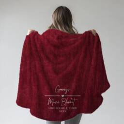 Personalised Sherpa Fleece Blanket, Large Warm Chirstmas Present Gift, Nana, Grandad, Mummy, Mum. Sniggle Movie Blanket Baby Name - thumbnail 3