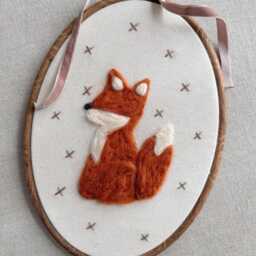 Felted Fox Nursery Wall Art - Handmade Needle Felt Embroidery Hoop Heirloom Baby Room D??cor - thumbnail 3