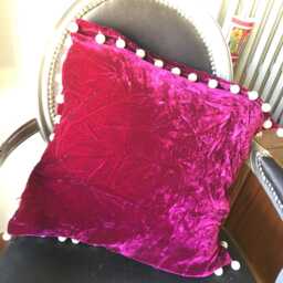 Red Velvet Pillow Cushion With Pearls Decor - thumbnail 3