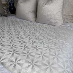 King/Queen Twin Bed Runner Throw Scarf Geometric Pattern Bedroom Decor - Subtle Soft Grey Ivory , Designer Braxton Mist Fabric - thumbnail 3