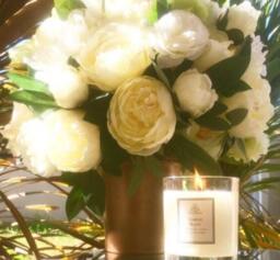 Jasmine Blanc - Scented Soy Candle - thumbnail 2