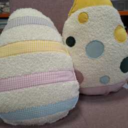 "Fluffy Boucle Easter Egg Pillow ""Mint Bow" - thumbnail 4