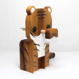 Wood Tiger Figure Eyeglass Stand/Glasses Holder - thumbnail 3