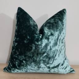 Linwood Sigma Crushed Italian Velvet Cushion Cover - thumbnail 3