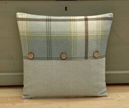 Balmoral Extra Large Tartan Plaid Throw Pillow Cover With Coconut Buttons - thumbnail 1