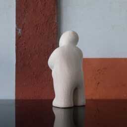 Self-Compassion - Expressive Ceramic Figurine For Sandplay & Counseling - thumbnail 3
