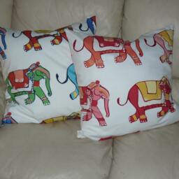 Elephant Parade in Multi. Y Lulu Dk - thumbnail 2