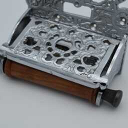 The Victorian Chrome - Toilet Paper Holder - thumbnail 3