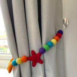 Rainbow Felt Ball Curtain Tie Back Bright Star Decor - thumbnail 2