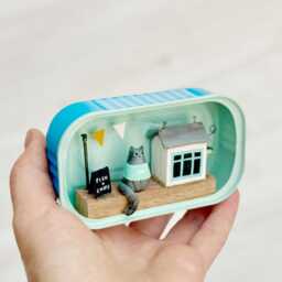 Driftwood Cat Fish & Chips Shop in Sardine Tin - thumbnail 3