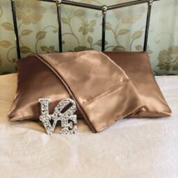 Silky Satin Pillowcase Beauty Sleep, Anti-Aging, Hair Care - thumbnail 3