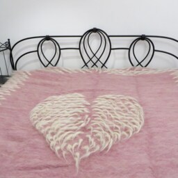 Handwoven Wool Rug Pink Heart Print, Boho Bohemian Rug - thumbnail 4
