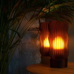 Wavy X Amber Japandi Table Lamp Warm Orange Glow Handmade From Recycled Petg Led Only - thumbnail 3